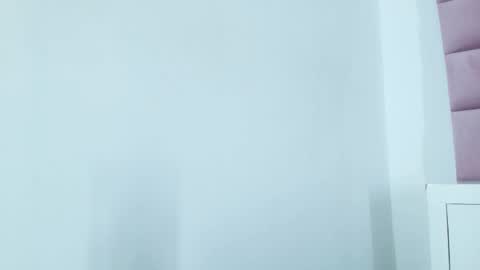 Snapshot of miajhonsonx chatting on 03-08-26, 02:04 miajhonsonx online show from 03-08-26, 02:04