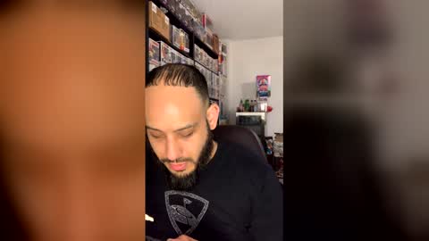 Mark online show from 04-17-26, 03:20