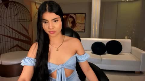 Call me Mia  online show from 01-06-26, 09:07