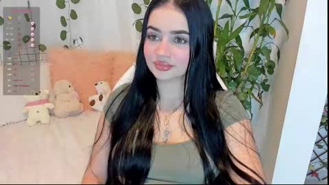 Snapshot of miamaiha chatting on 02-15-25, 02:37 mia 600am-1000am Colombia time online show from 02-15-25, 02:37