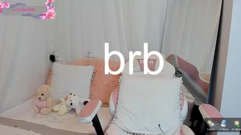 Snapshot of miamaiha chatting on 12-17-25, 03:12 mia 600am-1000am Colombia time online show from 12-17-25, 03:12