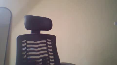 Muffin online show from 03-22-26, 01:53