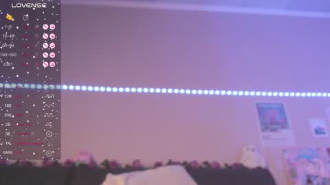 Mia online show from 01-28-25, 02:53