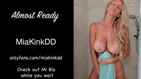 Mia online show from 07-17-26, 02:56