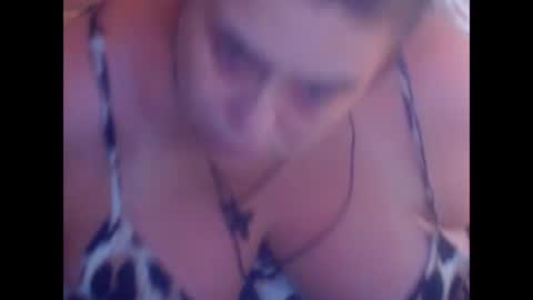 maya online show from 09-15-25, 01:22