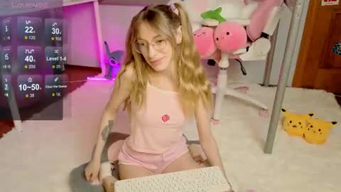 MiaMoon online show from 06-14-26, 10:06
