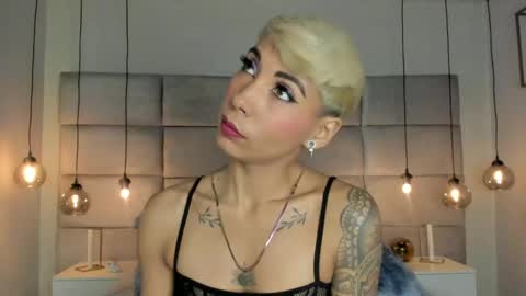 Snapshot of miamorgann chatting on 12-26-24, 11:54 Mia Morgann online show from 12-26-24, 11:54