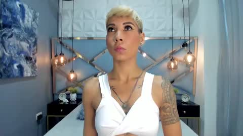 Snapshot of miamorgann chatting on 12-31-24, 12:04 Mia Morgann online show from 12-31-24, 12:04