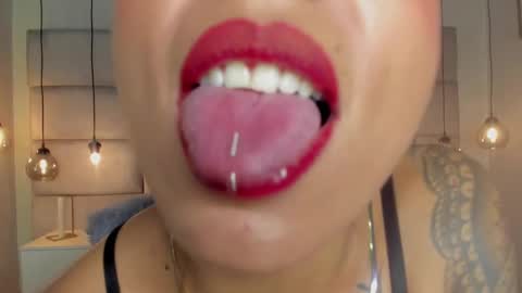 Snapshot of miamorgann chatting on 01-02-25, 06:01 Mia Morgann online show from 01-02-25, 06:01