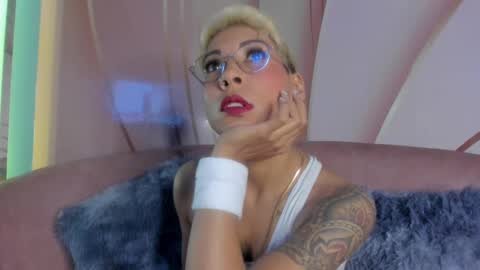 Snapshot of miamorgann chatting on 01-06-25, 11:51 Mia Morgann online show from 01-06-25, 11:51