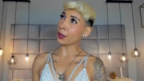 Snapshot of miamorgann chatting on 01-12-25, 02:19 Mia Morgann online show from 01-12-25, 02:19