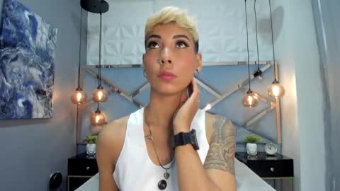 Snapshot of miamorgann chatting on 01-16-25, 12:09 Mia Morgann online show from 01-16-25, 12:09