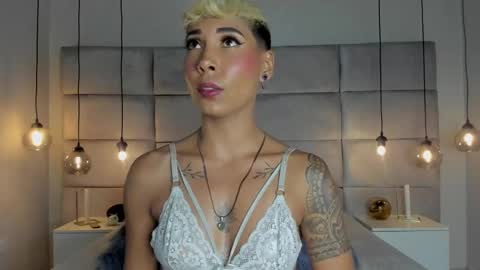Snapshot of miamorgann chatting on 01-25-25, 10:39 Mia Morgann online show from 01-25-25, 10:39