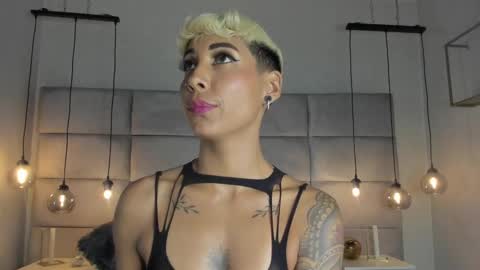 Snapshot of miamorgann chatting on 01-31-25, 06:14 Mia Morgann online show from 01-31-25, 06:14