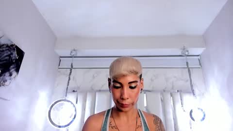 Snapshot of miamorgann chatting on 02-26-25, 06:11 Mia Morgann online show from 02-26-25, 06:11