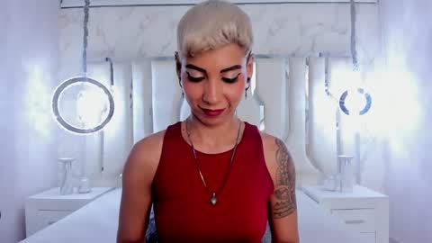 Snapshot of miamorgann chatting on 02-28-25, 04:53 Mia Morgann online show from 02-28-25, 04:53