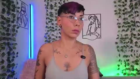 Snapshot of miamorgann chatting on 07-25-26, 02:03 Mia Morgann online show from 07-25-26, 02:03