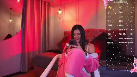 Snapshot of miaoconell chatting on 09-27-25, 12:48 miaoconell online show from 09-27-25, 12:48