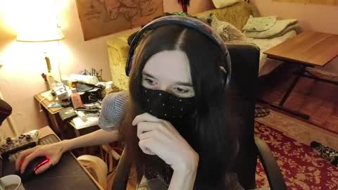 Kristien online show from 05-25-26, 03:40