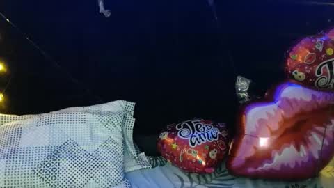 Snapshot of miapeyton chatting on 02-18-25, 06:47 Mia Peyton online show from 02-18-25, 06:47