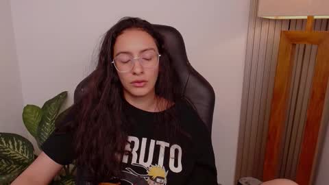 MIAPORTMANN online show from 02-24-26, 08:29