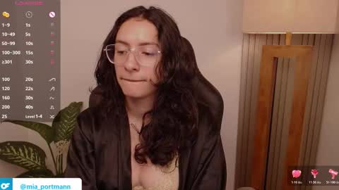 MIAPORTMANN online show from 03-11-26, 08:42