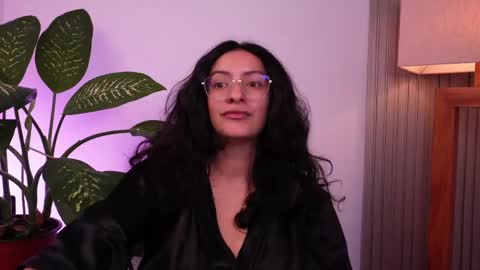 Snapshot of miaportman chatting on 06-07-26, 10:19 MIAPORTMANN online show from 06-07-26, 10:19