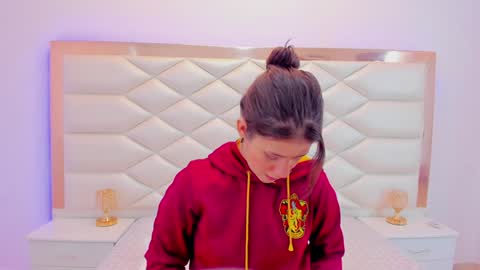 Sweetie Mia online show from 01-25-25, 12:16