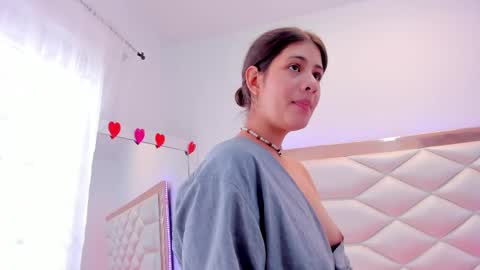 Sweetie Mia online show from 03-04-25, 06:29