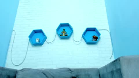 Snapshot of miaquevedo chatting on 01-28-25, 06:07 Mia Quevedo online show from 01-28-25, 06:07