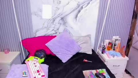 Miarose 69 online show from 07-04-26, 04:40