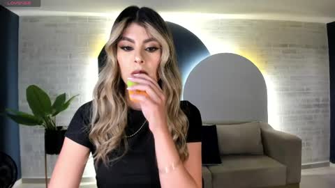 Mia Silva online show from 04-29-26, 11:25