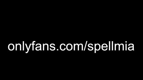 Mia  instagram miasspell online show from 12-31-24, 07:51