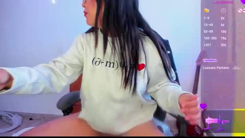Mia online show from 05-09-26, 11:15