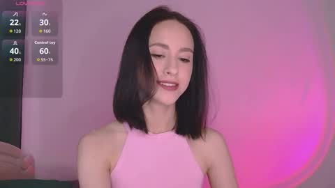Snapshot of miasweetashoney chatting on 10-08-25, 06:22 Mia online show from 10-08-25, 06:22