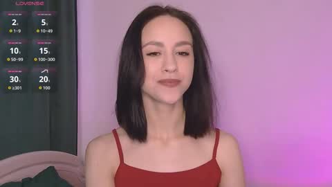 Snapshot of miasweetashoney chatting on 10-15-25, 06:02 Mia online show from 10-15-25, 06:02