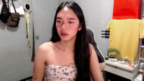 Snapshot of miatrixs chatting on 03-09-26, 06:34 Mia online show from 03-09-26, 06:34