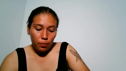 Snapshot of miavaleria4u chatting on 05-30-26, 02:19 MiaValeria online show from 05-30-26, 02:19