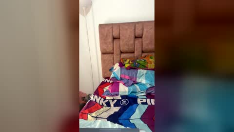 Snapshot of miavanessa_high chatting on 03-22-26, 02:26 MIA VANESSA online show from 03-22-26, 02:26