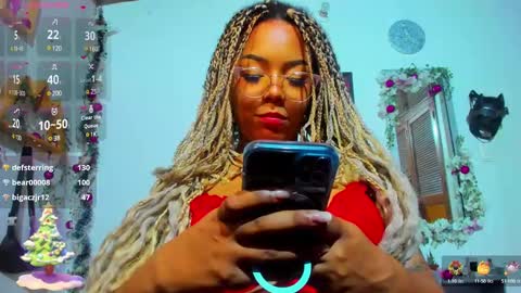 Snapshot of miaw_prada chatting on 12-05-24, 08:22 Mariana online show from 12-05-24, 08:22