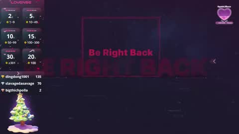 Snapshot of miaw_prada chatting on 12-14-24, 12:55 Mariana online show from 12-14-24, 12:55