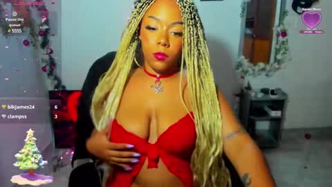 Snapshot of miaw_prada chatting on 12-17-24, 12:56 Mariana online show from 12-17-24, 12:56