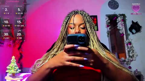 Snapshot of miaw_prada chatting on 12-28-24, 02:22 Mariana online show from 12-28-24, 02:22