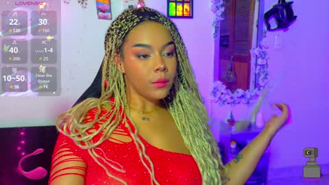 Snapshot of miaw_prada chatting on 01-24-25, 12:31 Mariana online show from 01-24-25, 12:31