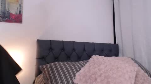 Snapshot of miawilson_1 chatting on 09-13-25, 03:28 Mia Wilson online show from 09-13-25, 03:28