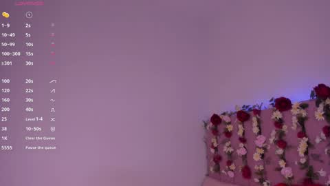 Snapshot of miawoderfull chatting on 04-13-26, 11:10 Mia online show from 04-13-26, 11:10