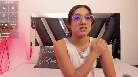 Snapshot of miayiron chatting on 05-04-26, 02:13 MiaIron online show from 05-04-26, 02:13