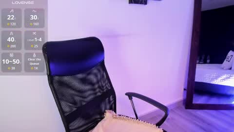 Snapshot of miayiron chatting on 06-04-26, 03:29 MiaIron online show from 06-04-26, 03:29