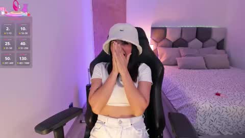 Snapshot of miazurek chatting on 10-18-25, 01:52 THE BEST LOVRS antonio flatlastifoundyoulautrebleudrpapaolu donnie lbsunkown1804 online show from 10-18-25, 01:52