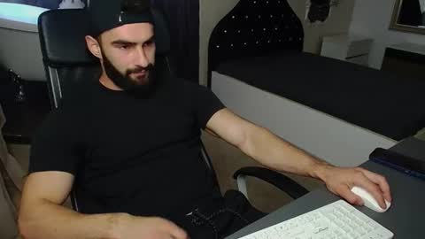 MicahLane online show from 07-18-26, 04:49